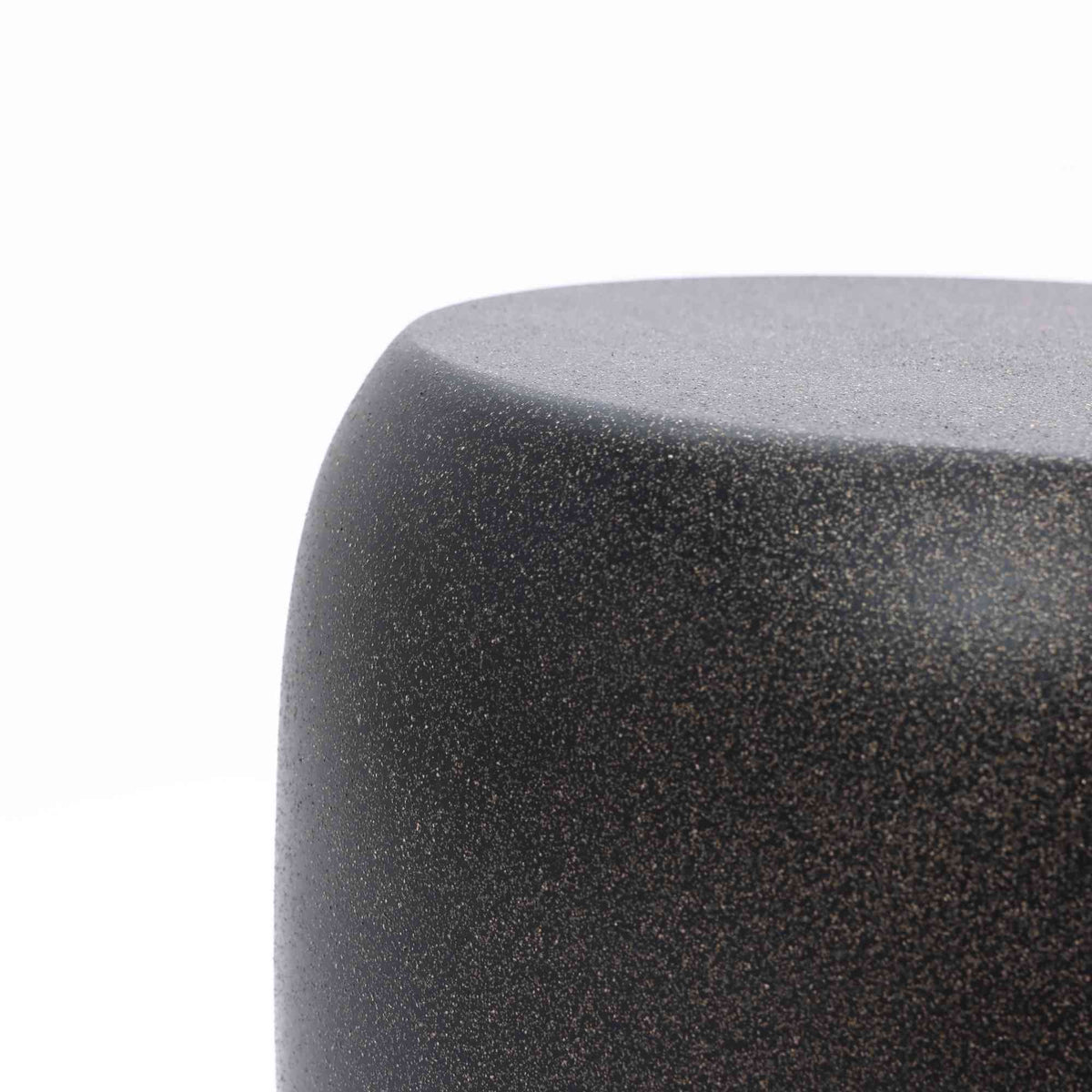 Mod324 Round MgO Accent Side Table, Black & Gold Specks