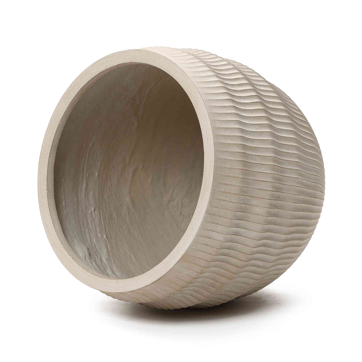 Canyon Round Fluted MgO Planter, Beige, 15"